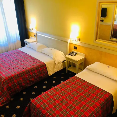 Malpensa & Hotel-airport Motel 4*